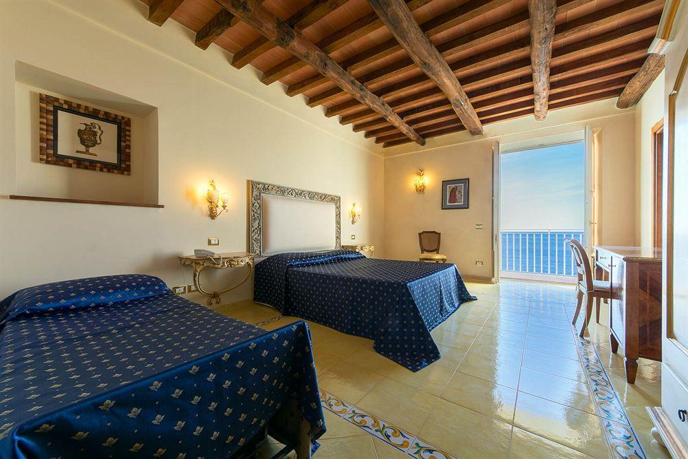 Villa Isabella Минори Экстерьер фото