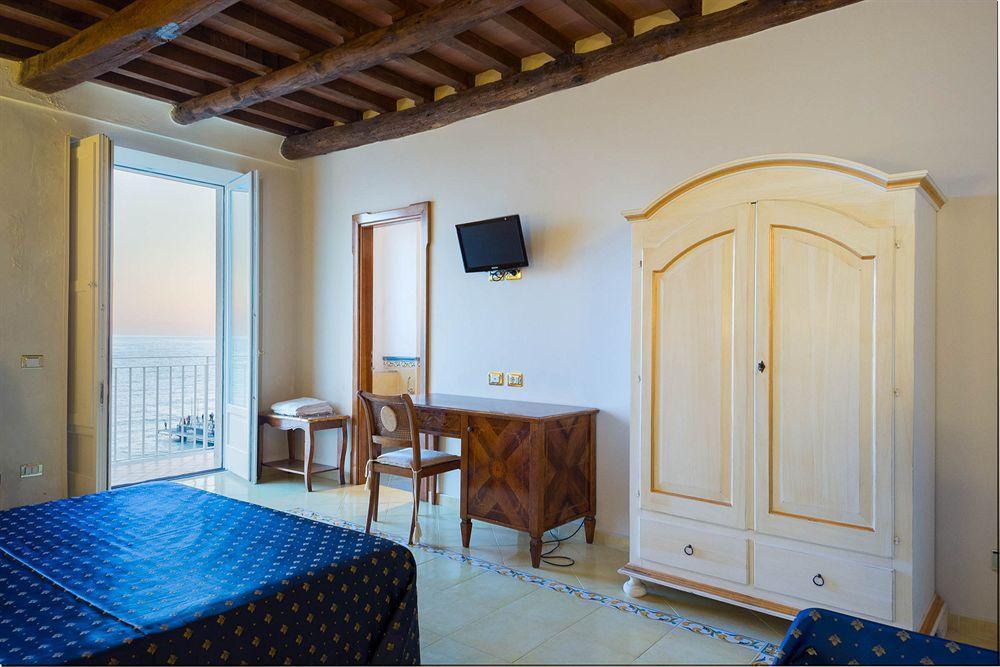 Villa Isabella Минори Экстерьер фото