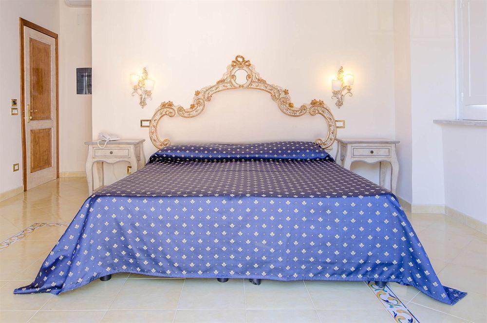 Villa Isabella Минори Экстерьер фото