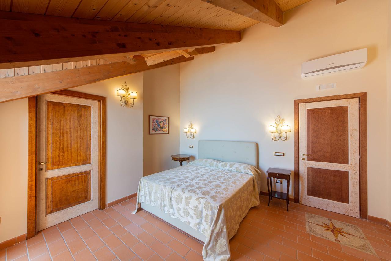 Villa Isabella Минори Экстерьер фото