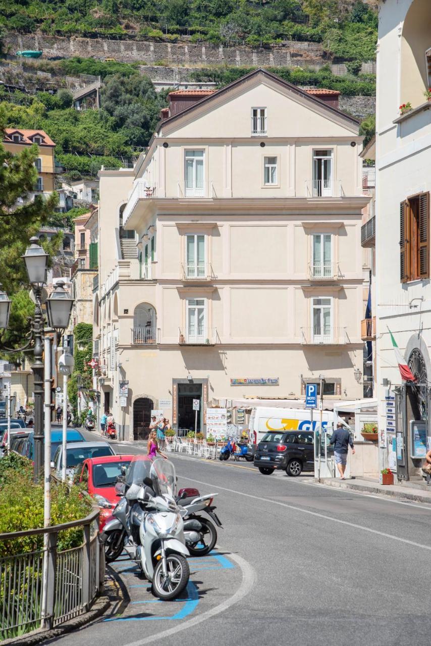 Villa Isabella Минори Экстерьер фото