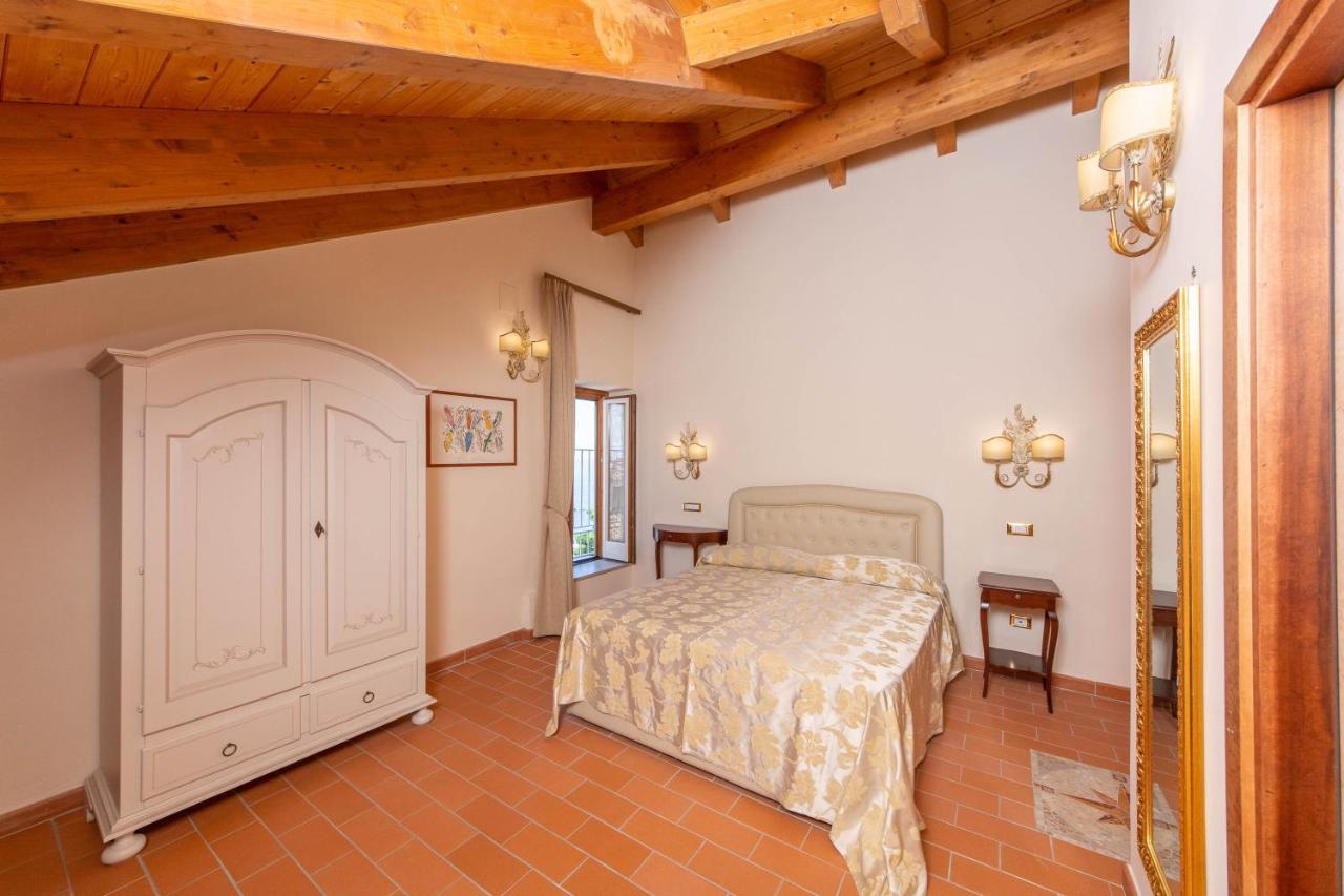 Villa Isabella Минори Экстерьер фото